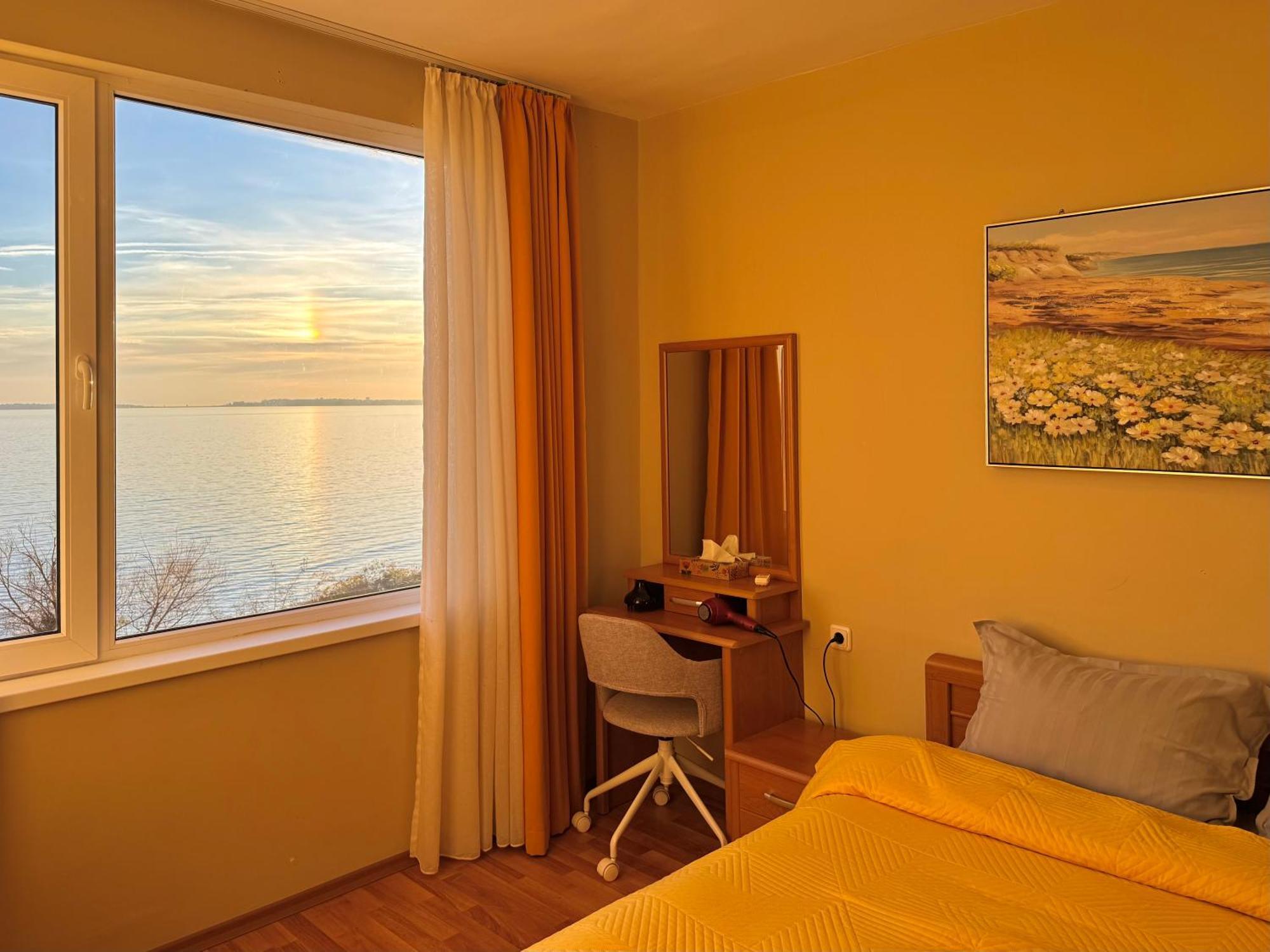 Beachfront Havana Sveti Vlas Exteriér fotografie